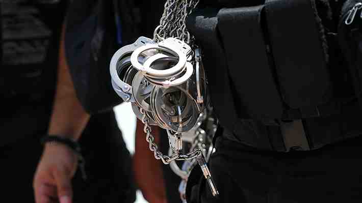 Condenan a presidio perpetuo a hombre que mató a tres personas en una hora en Santiago