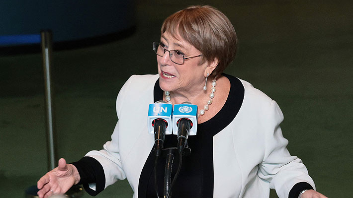 Bachelet afirma que razones del Gobierno de restarle apoyo en la ONU "son políticas" y aborda posible veto de EE.UU.