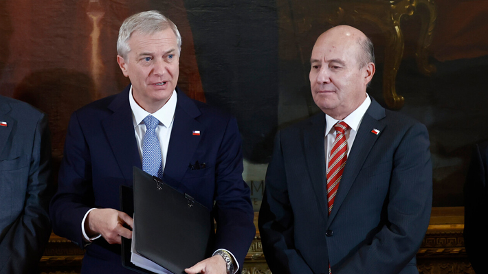 Desde contrabando de tabaco a más obligaciones de Aduanas: Los detalles desconocidos del proyecto de Reconstrucción