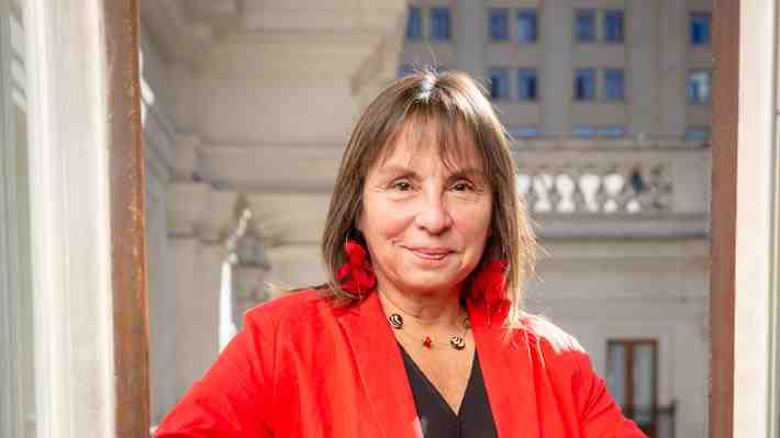 Servicio de Salud acusa que hospital no avisó de nombramiento de ex ministra de Boric: Tensión podría llevar a su salida