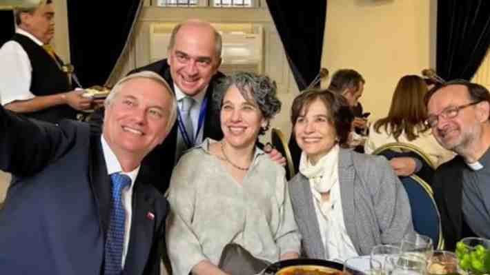 Mea culpa de Kast por almuerzo en La Moneda: "Cometí un error por desconocimiento"