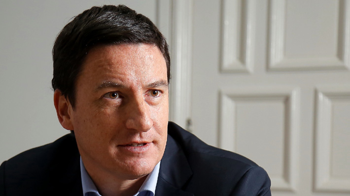 Squella tilda de "error comunicacional" filtración de oficio de la Dipres y llama al Segundo Piso a "tomar las riendas"