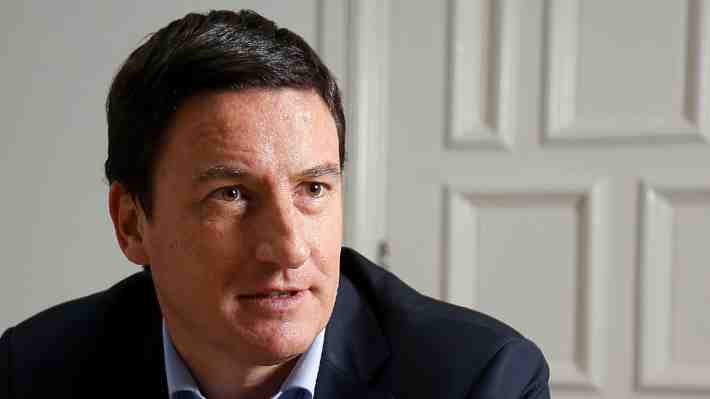 Squella tilda de "error comunicacional" filtración de oficio de la Dipres y llama al Segundo Piso a "tomar las riendas"