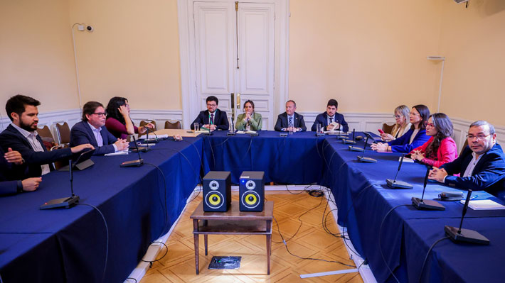 PC no se sale del guion tras reunión con García Ruminot: Votará en contra de la idea de legislar