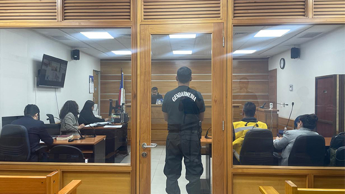 Condenan por abuso sexual a exconsejero constitucional que era profesor en colegio de Alto Hospicio