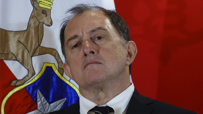 El cortocircuito de Poduje con el Senado y flanco que se le abrió al gobierno con proyecto de Reconstrucción