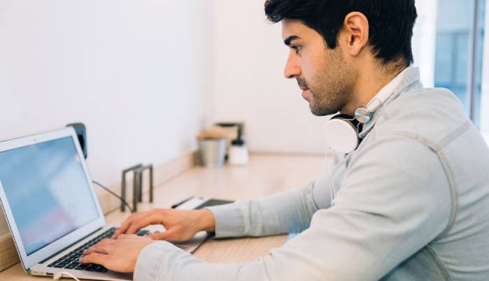 Estudio revela que solo el 22% de los trabajadores ejerce la profesión que soñaba en su niñez: ¿A cuánto llega el nivel de frustración?