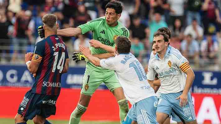 Arquero argentino, Esteban Andrada, recibe una de las sanciones más grandes de la historia en España, tras puñetazo a jugador del Huesca