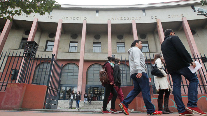 En medio de arremetida contra morosos del CAE: FA propone al Gobierno proyecto para alivianar cobro de la deuda