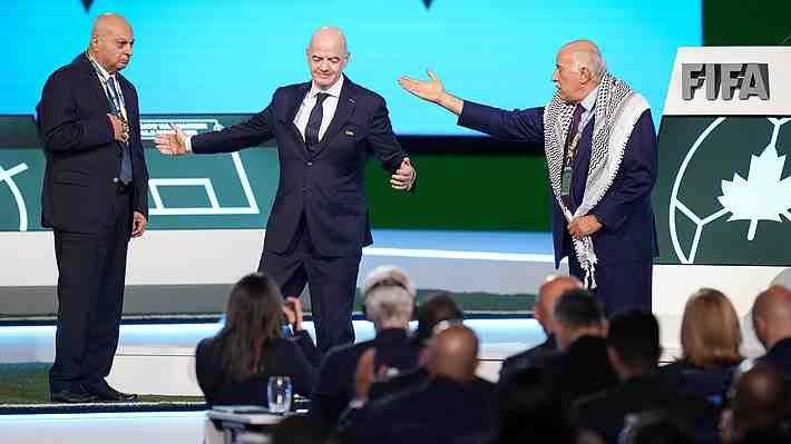 Tensión en Congreso de la FIFA: Representantes de Palestina e Israel se niegan a sacarse una foto y provocan desaire a Infantino
