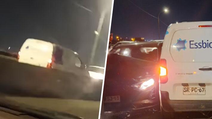 Conductor provoca grave accidente en puente de San Pedro de la Paz: Iba contra el tránsito y chocó a vehículos