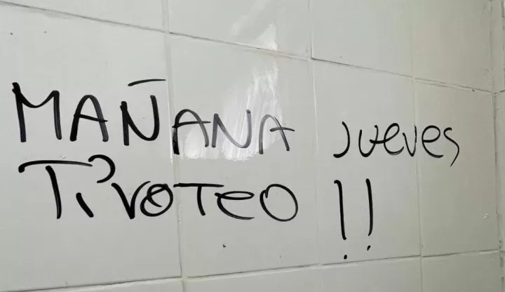 Formalizarán a seis escolares por amenazas de tiroteos en Iquique: Posibles sanciones serían trabajos comunitarios