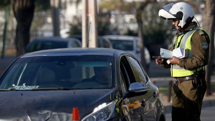 Lunes parte la restricción vehicular en la RM: Calendario de dígitos, horario, multa y a quiénes afecta