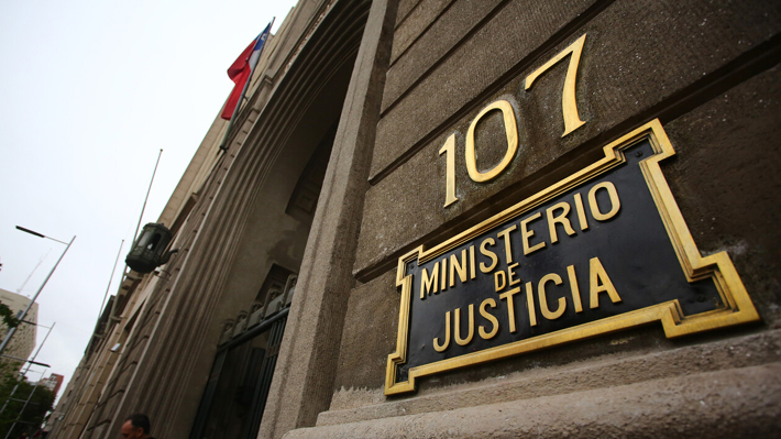 Renuncias a la Comisión de Verdad y Niñez: La trama de las salidas tras el rediseño que impulsó Justicia