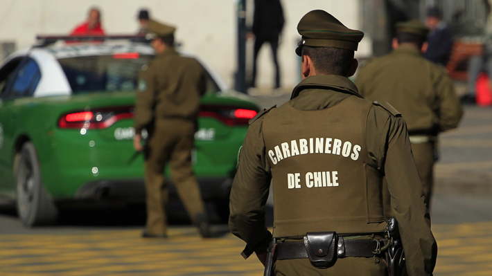 Ofreció $25 mil: Detienen a conductor que intentó sobornar a carabineros para evitar parte