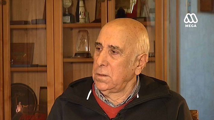 Dramático llamado de hija de Nelson Acosta por estado de salud del ex técnico de la "Roja"