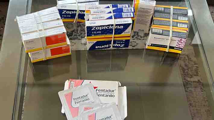 Decomisan cientos de medicamentos ilegales en feria de Independencia: Vendían parches de fentanilo