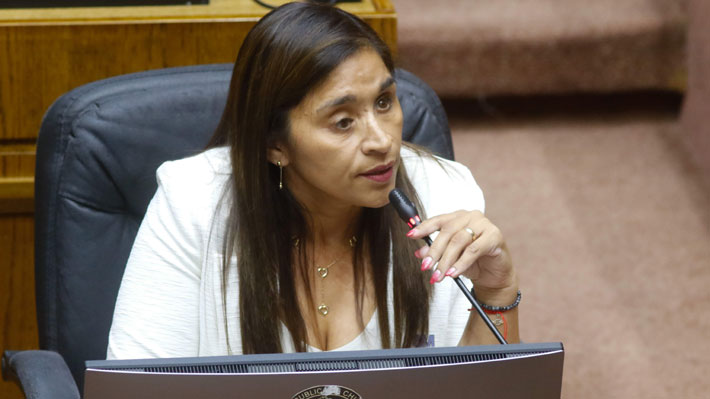 Senadora Campillai sufre accidente de tránsito en Cerro Navia