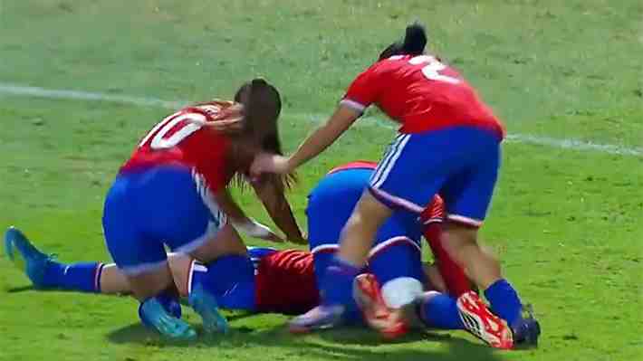 Un gol en el minuto 90 y con dramatismo clasifica a Chile al Mundial femenino Sub 17
