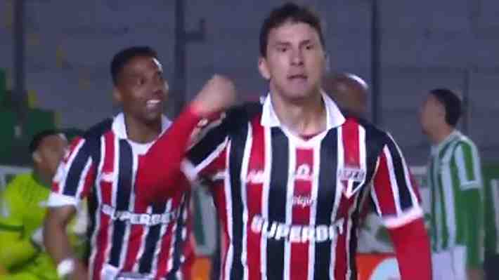 Mira el gol de Gonzalo Tapia para el Sao Paulo ante Juventude en Brasil