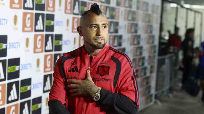Arturo Vidal devuelve $35 millones tras recibir dinero sustraído desde casa de cambio en Santiago