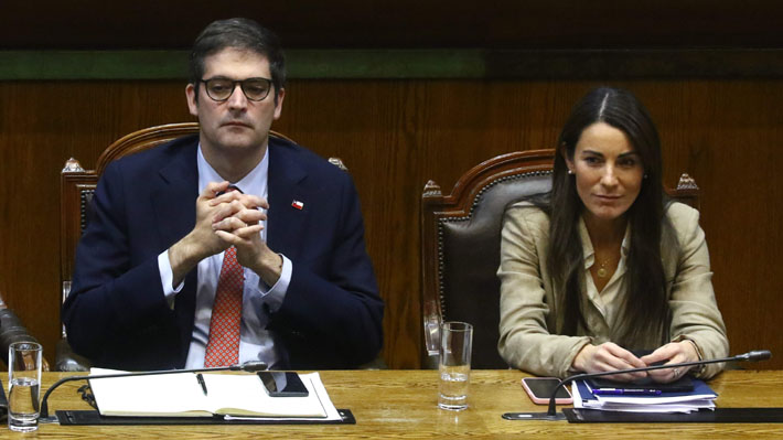 Escuelas Protegidas avanza: Senado aprueba revisión de mochilas y bolsillos en colegios