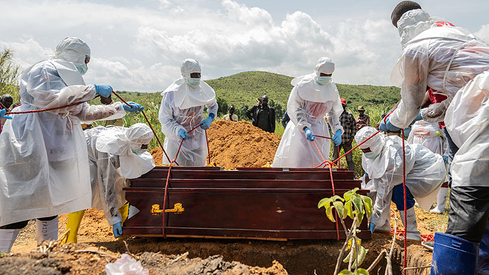 Cruz Roja informa que tres voluntarios en la RD del Congo murieron por ébola que habrían contraído en marzo