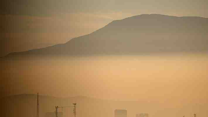 Por mala calidad del aire: Delegación declara la primera preemergencia ambiental del año para la RM
