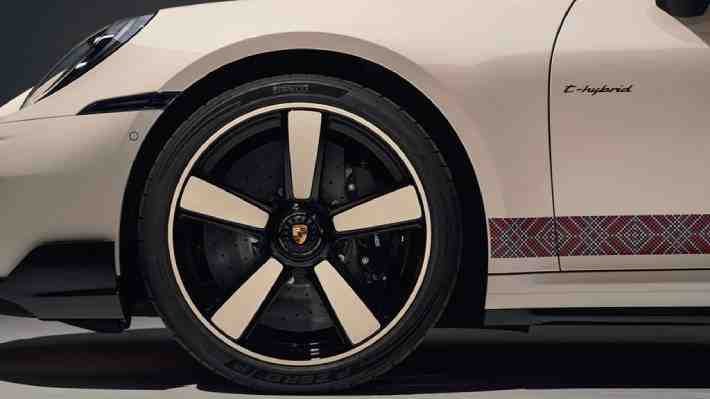 Porsche fusiona el lujo árabe y la precisión alemana en un exclusivo 911 limitado a solo 20 unidades
