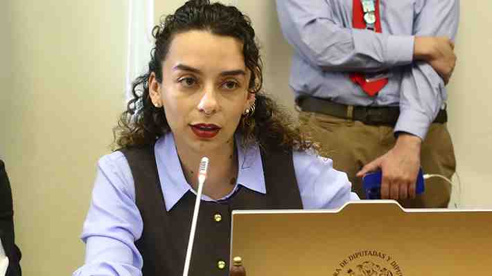 Diputada Rodríguez arremete contra Facultad de Derecho de la U. de Chile: "Sería bueno hacer una condena sin matices"