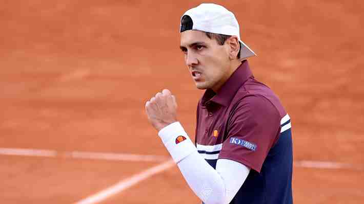 A qué hora va Alejandro Tabilo este lunes ante Félix Auger-Aliassime, 6 del mundo, por los octavos de Roland Garros
