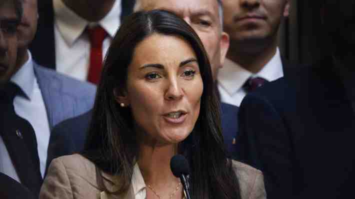 Arzola responde por embargos de cuentas de deudores del CAE: "Hubo avisos (...) es importante hacer cumplir la ley"