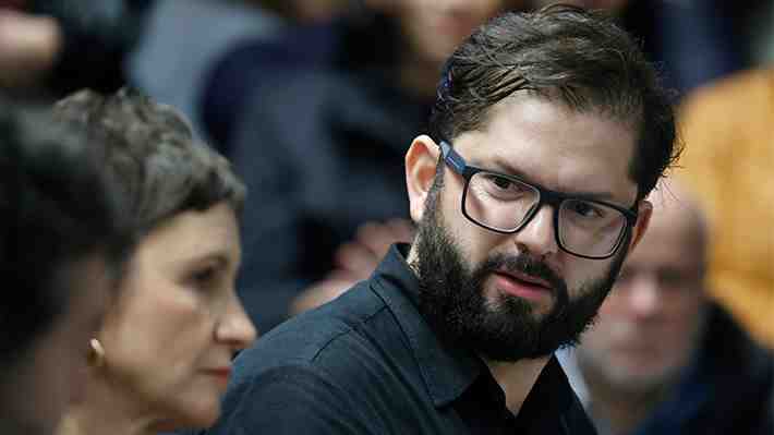 "¿Dónde están las prioridades?": Boric critica embargos por deudas del CAE y rechazo al levantamiento del secreto bancario