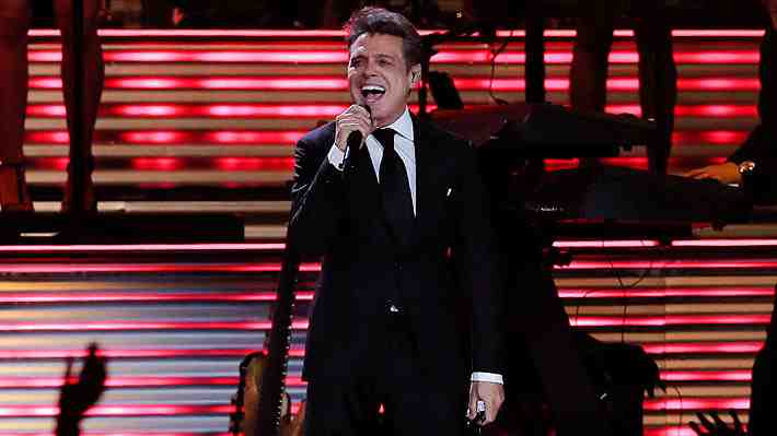 Revista española asegura que Luis Miguel estaría hospitalizado en Nueva York tras ser operado del corazón