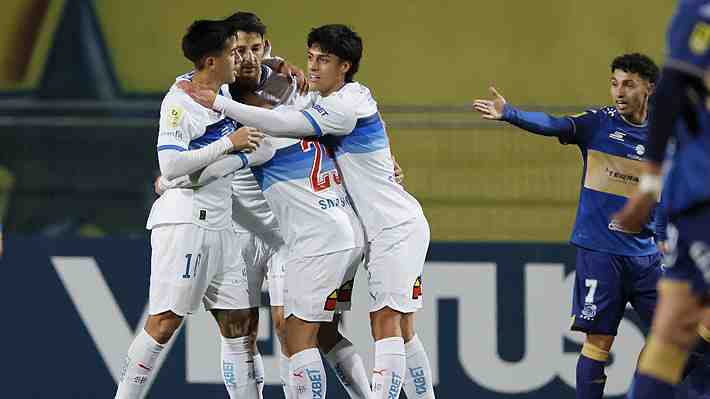 La Universidad Católica venció de visita a Everton y sigue con campaña perfecta en la Copa Chile
