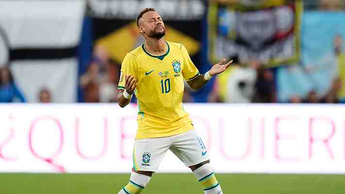 Video: La estremecedora ovación para Neymar en su debut en este Mundial y el gesto que tuvo Ronaldinho con el delantero