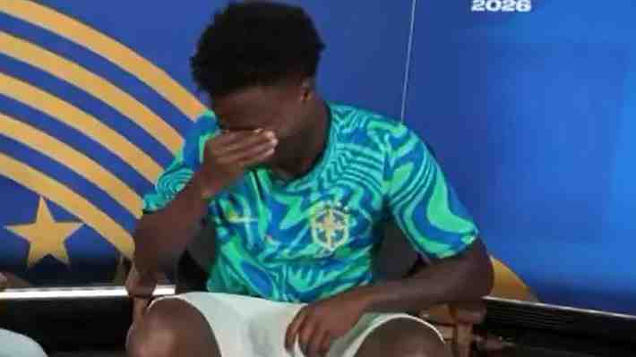 "Me quedo sin palabras": El conmovedor llanto de Vinícius Júnior durante una entrevista antes del duelo Brasil-Japón