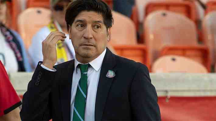 Zamorano golpea la mesa por el futuro de la "Roja" y lanza un inesperado ofrecimiento