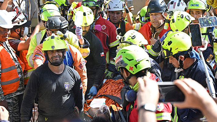 Chilean firefighters rescue man trapped for 8 days after Venezuela earthquakes