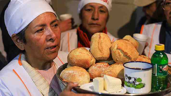 Panaderos bolivianos se "adueñan" de la marraqueta y buscan declararla Patrimonio de la Humanidad