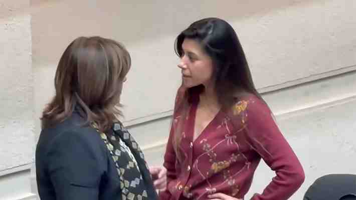 Video| En medio de tensiones entre ambas: La discusión entre Vodanovic y Cicardini en el Senado
