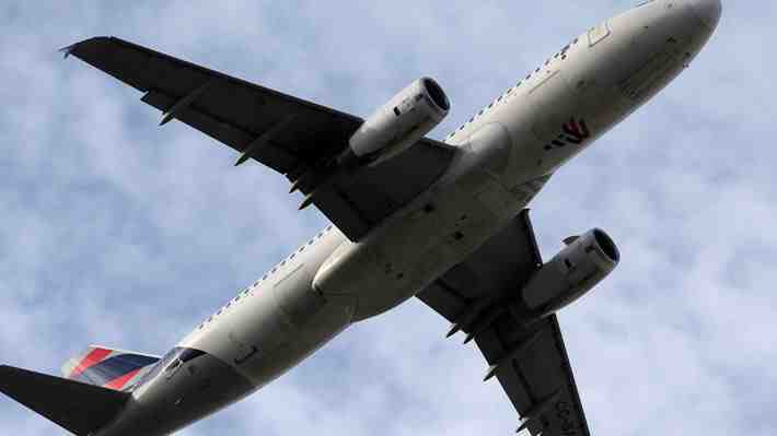 Chile, Argentina, Brasil y Paraguay firman memorando para crear "cielo único sudamericano" en transporte aéreo