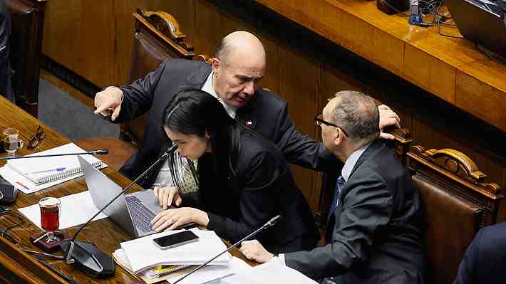 Reconstrucción: Senado aprueba fórmula de invariabilidad tributaria acordada con el PPD y senador Araya se abstiene