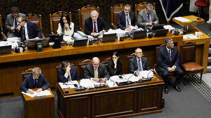 Reconstrucción supera el Senado: Proyecto es despachado a tercer trámite tras maratónica votación y vuelve a la Cámara