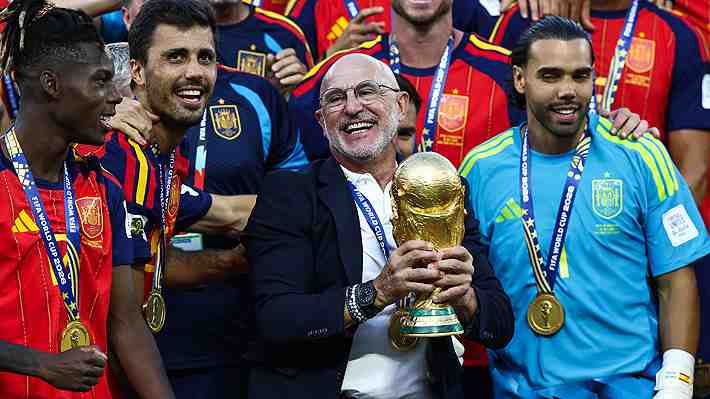 ¿Tatuarse la cara de Luis de la Fuente? La insólita promesa de varios jugadores del campeón mundial España