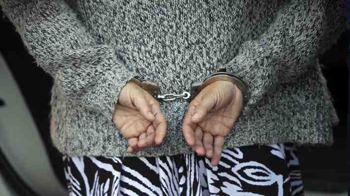 Pasó siete meses presa: Fisco deberá pagar a mujer por error en prueba de cocaína
