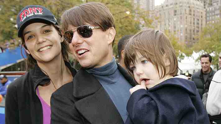 Suri, la única hija biológica de Tom Cruise, se quitó legalmente el apellido de su padre