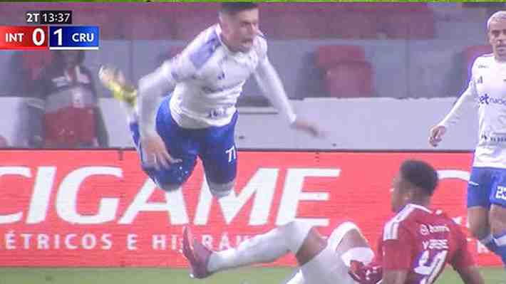 Histórica sanción en Brasil: Futbolista del Inter recién podrá volver a jugar cuando rival del Cruzeiro al que lesionó gravemente se recupere