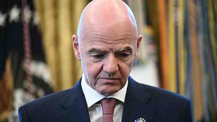 La UEFA emite duro comunicado con amenaza a Infantino en la FIFA