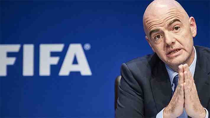 "Chantaje": Una nueva denuncia sacude aún más a la FIFA y a Infantino
